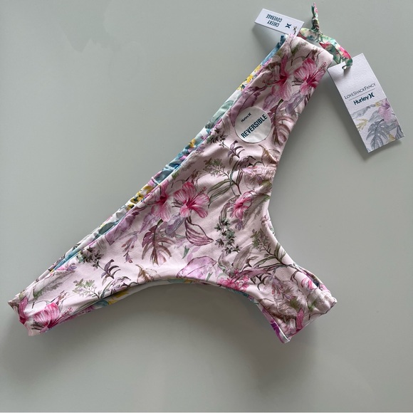 LoveShackFancy X Hurley• Hawaiian Hibiscus Reversible Cheeky Hipster Bottom - Picture 3 of 17